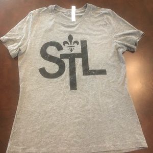 St. Louis STL top- size small